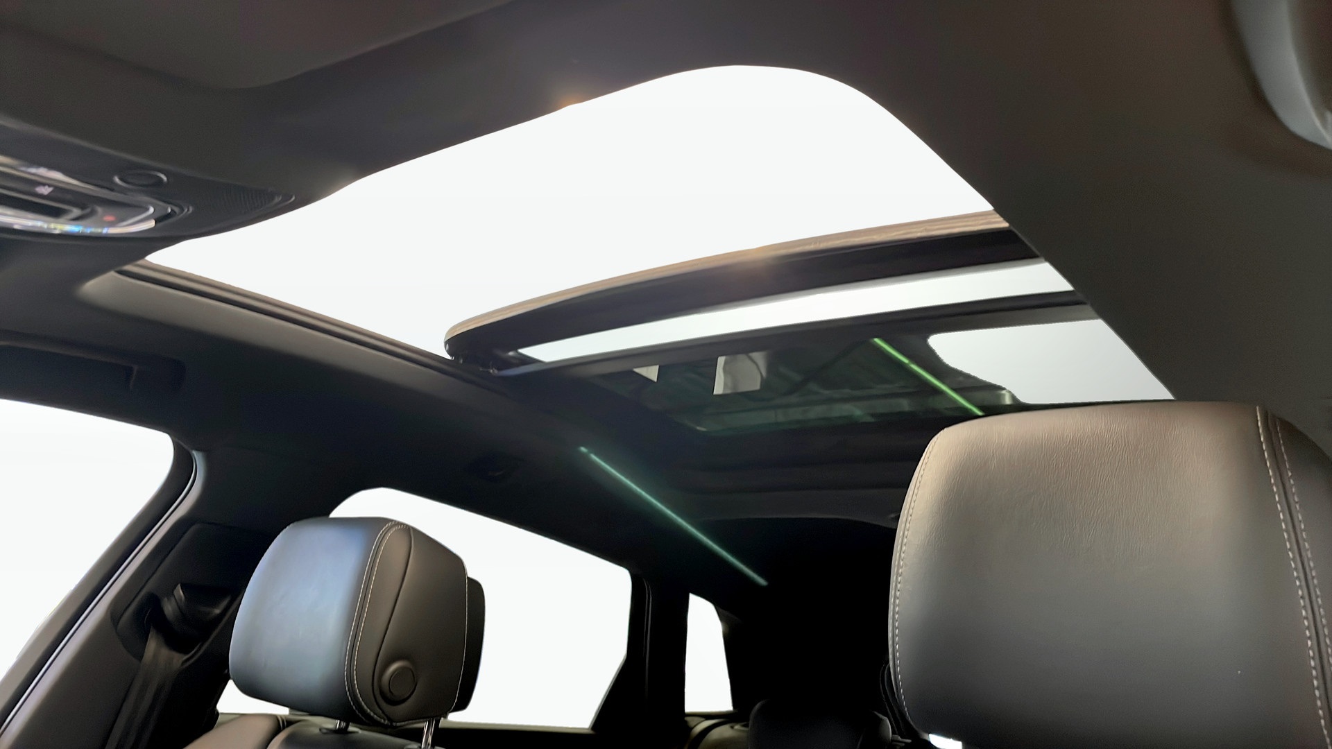 Audi e-tron PBP43T