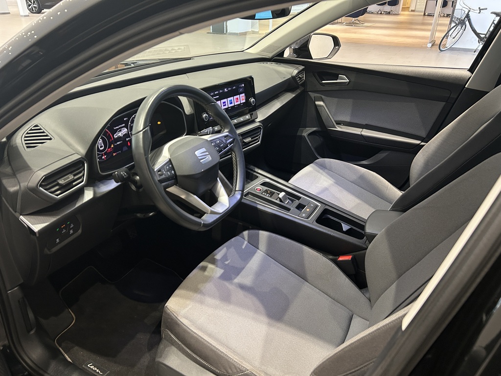 SEAT Leon Sportstourer PBT71H