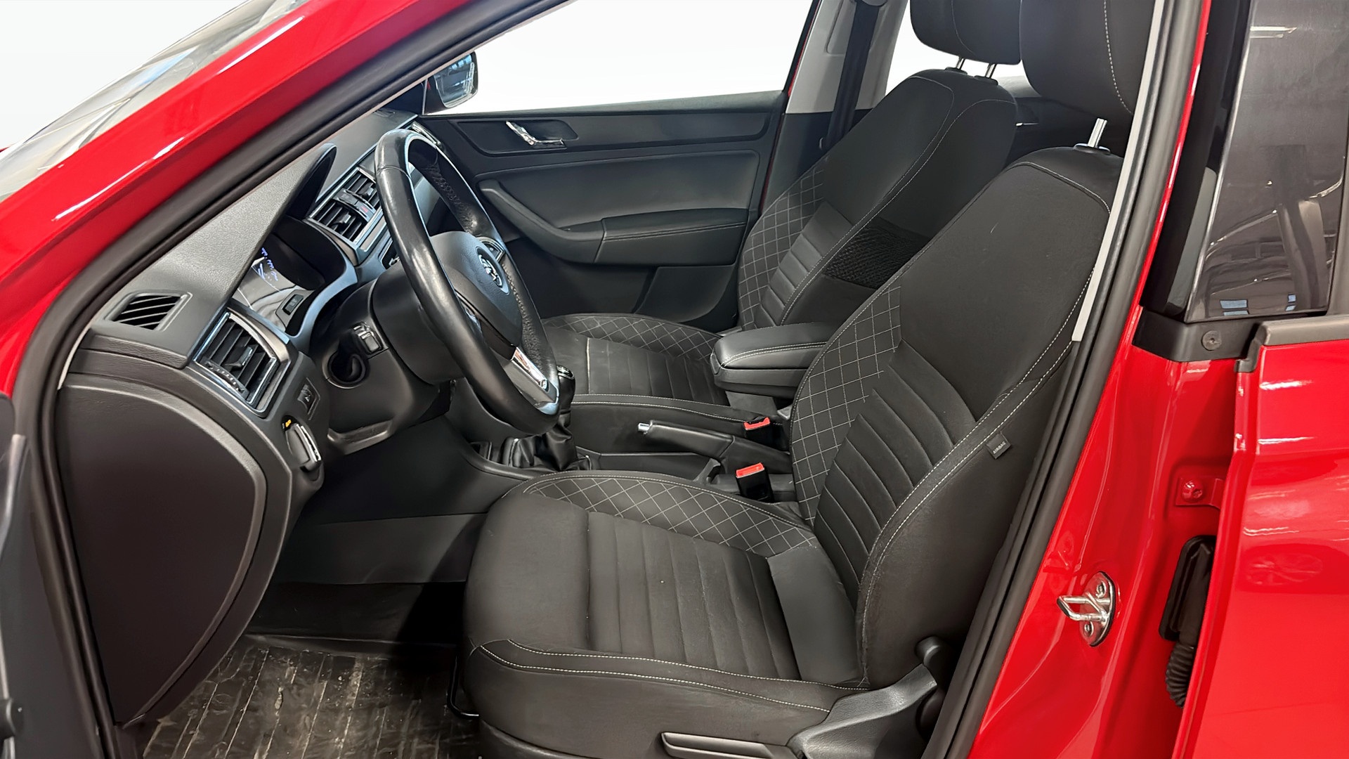 Skoda Rapid Spaceback PBX226
