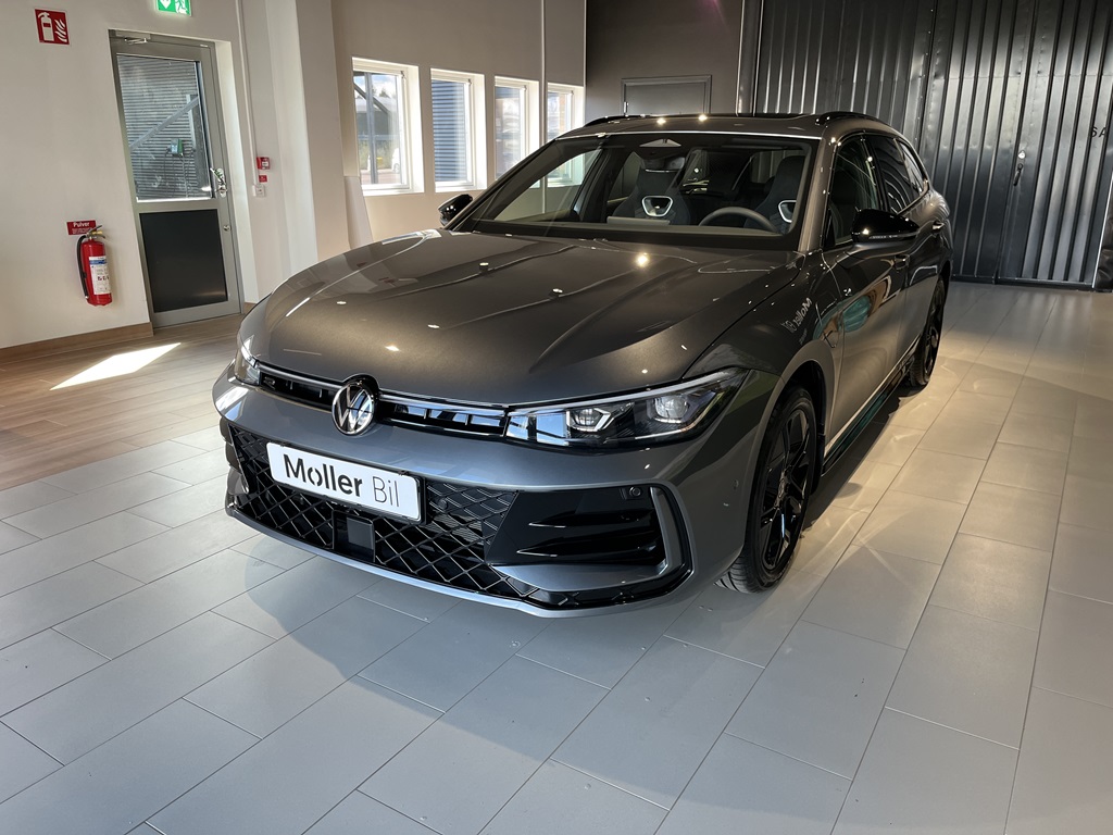 Volkswagen Passat PCJ72U