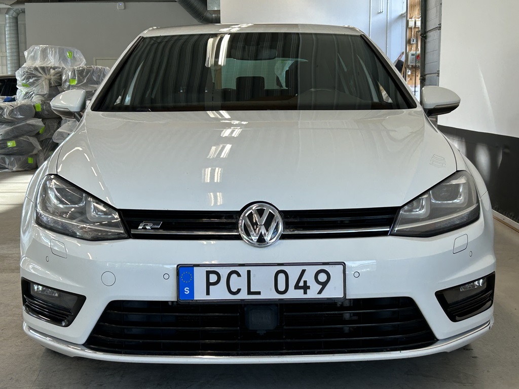 Volkswagen Golf PCL049