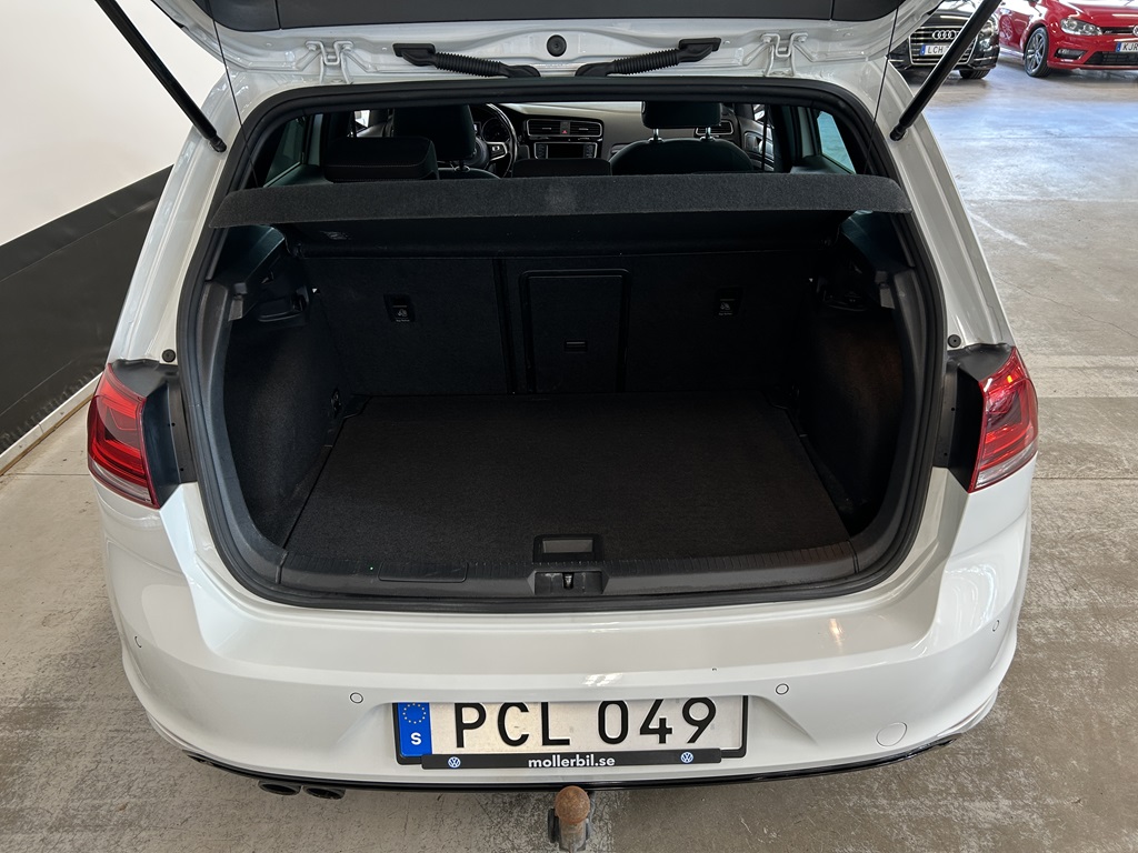 Volkswagen Golf PCL049