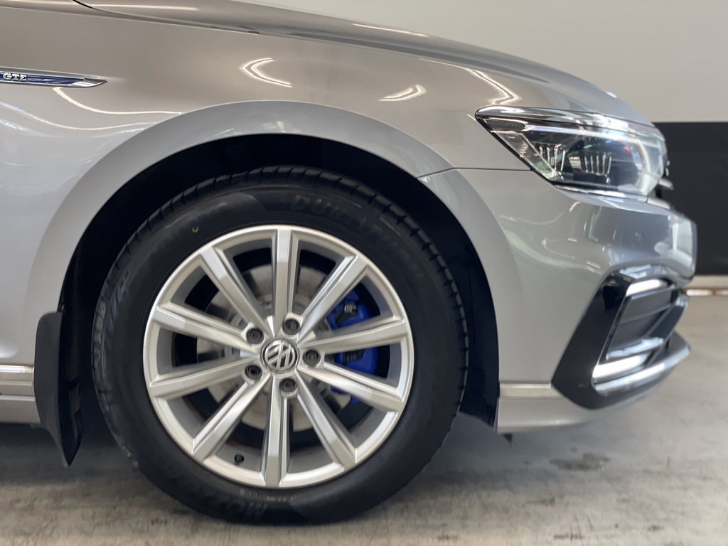 Volkswagen Passat PCW04A