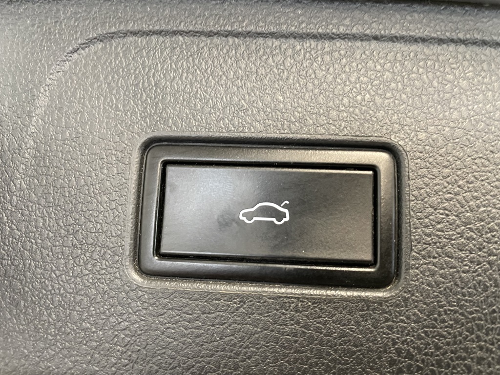 Volkswagen Passat PCW04A