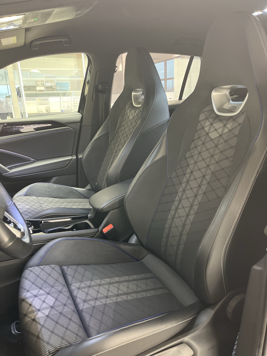 Volkswagen Tiguan PDJ06R