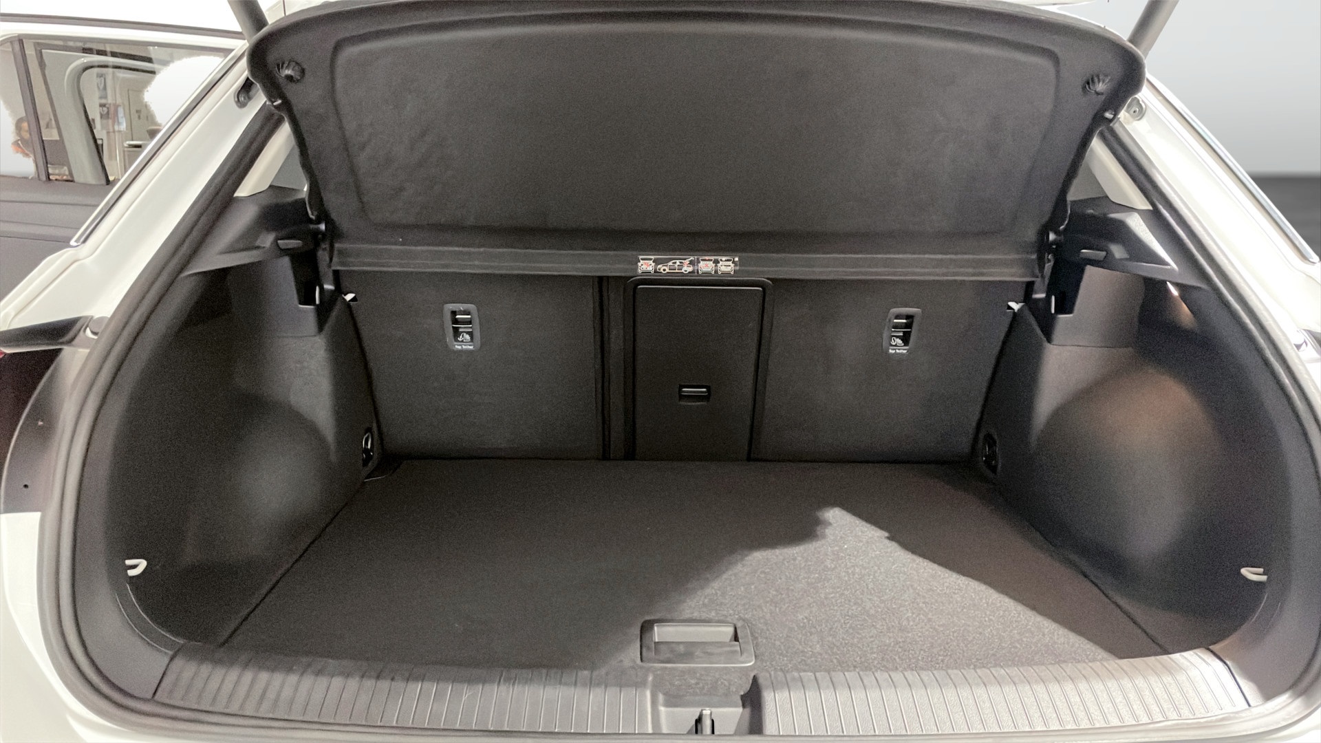 Volkswagen T-Roc PDN04C