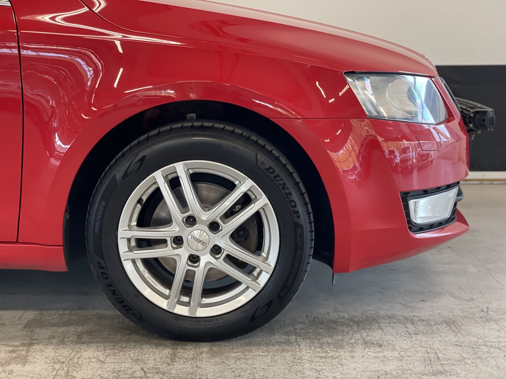 Skoda Octavia Combi PEC333