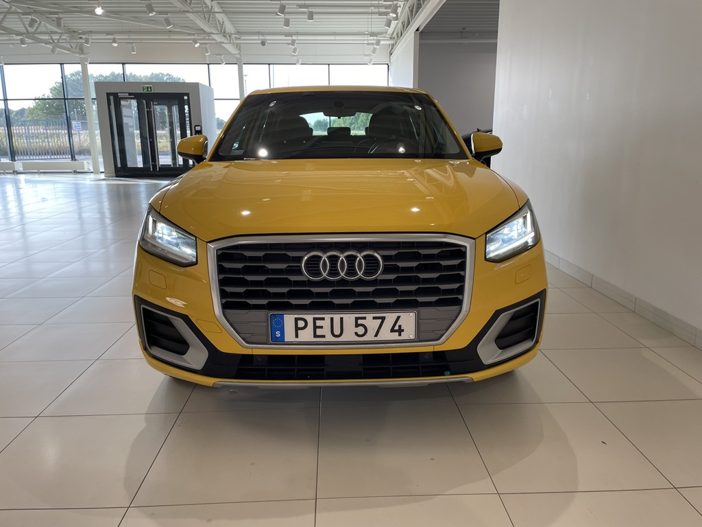 Audi Q2 PEU574