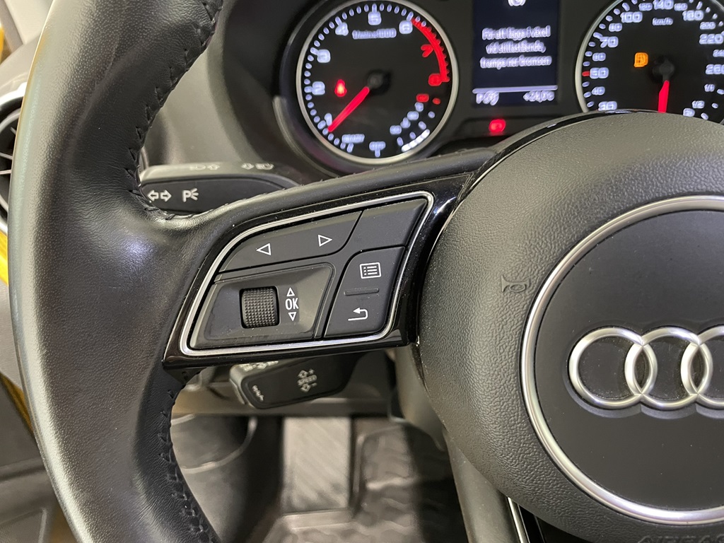 Audi Q2 PEU574