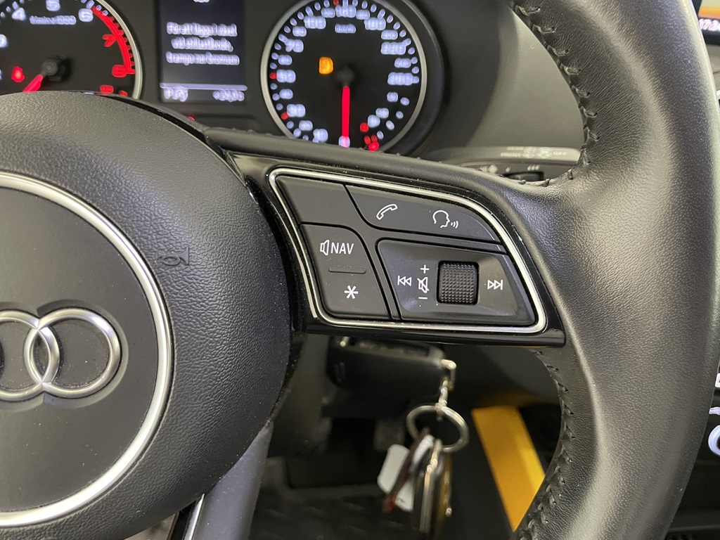 Audi Q2 PEU574