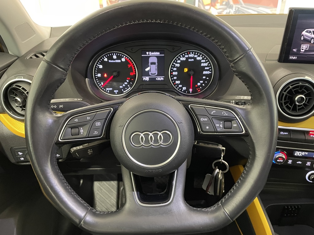 Audi Q2 PEU574