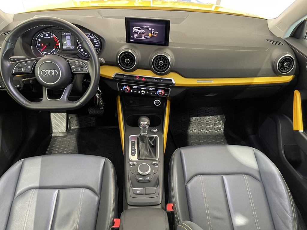 Audi Q2 PEU574