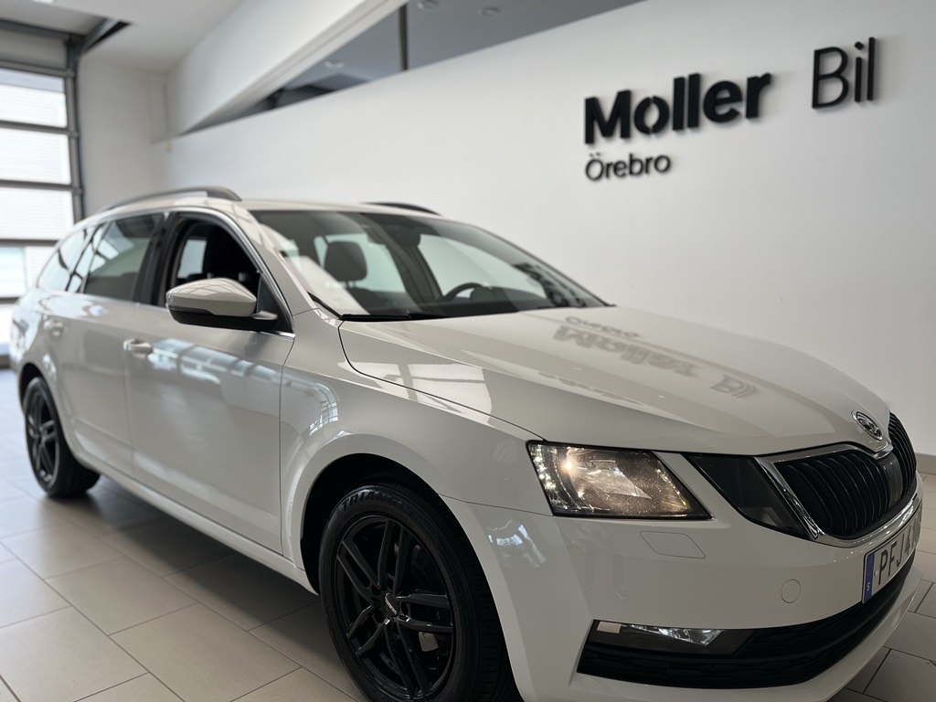 Skoda Octavia Combi PFJ416