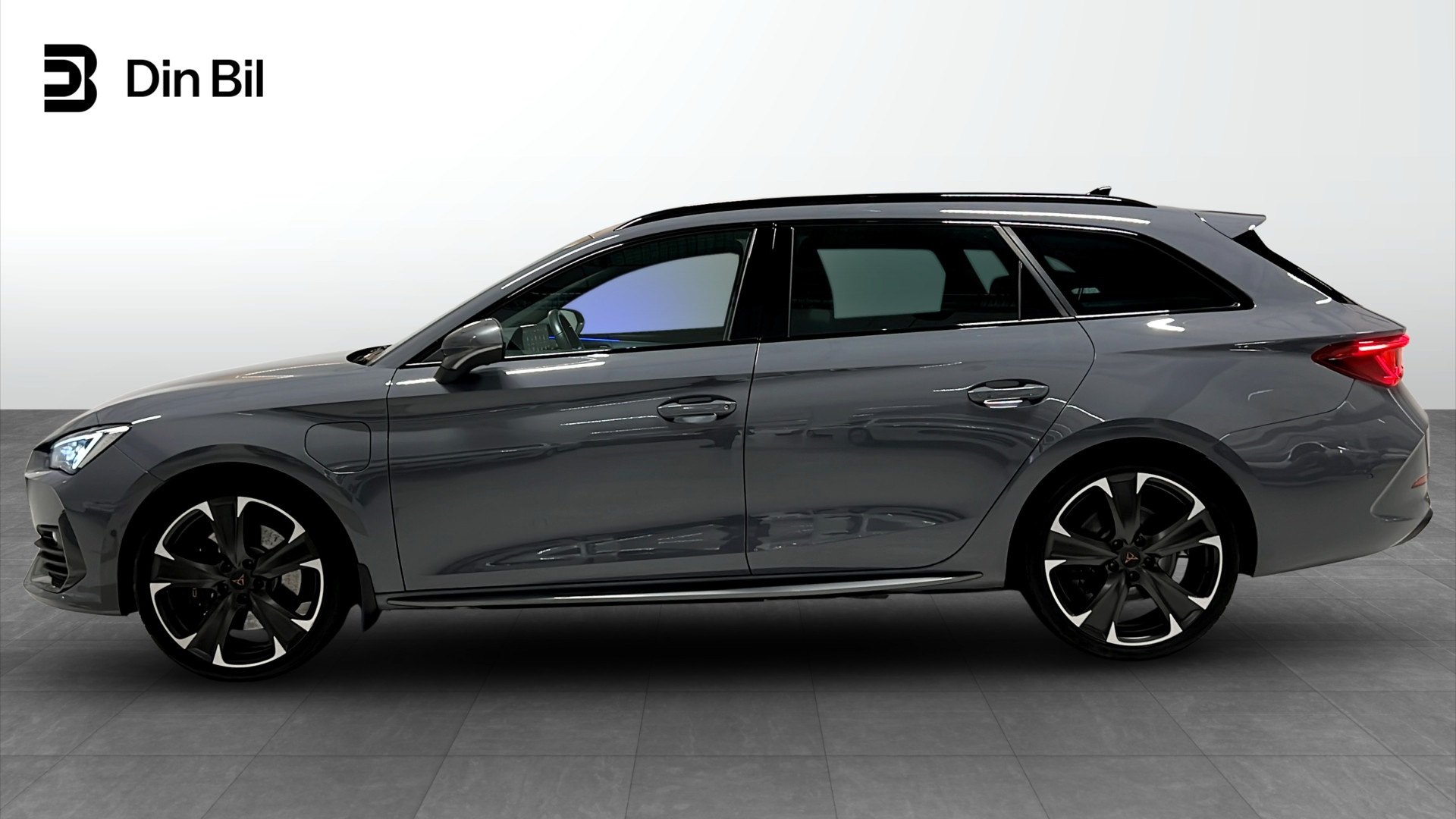 CUPRA Leon Sportstourer PFM17L