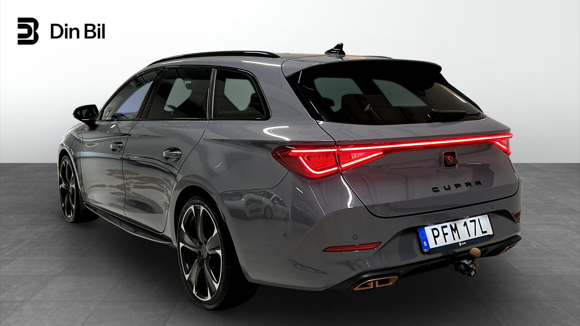 CUPRA Leon Sportstourer PFM17L