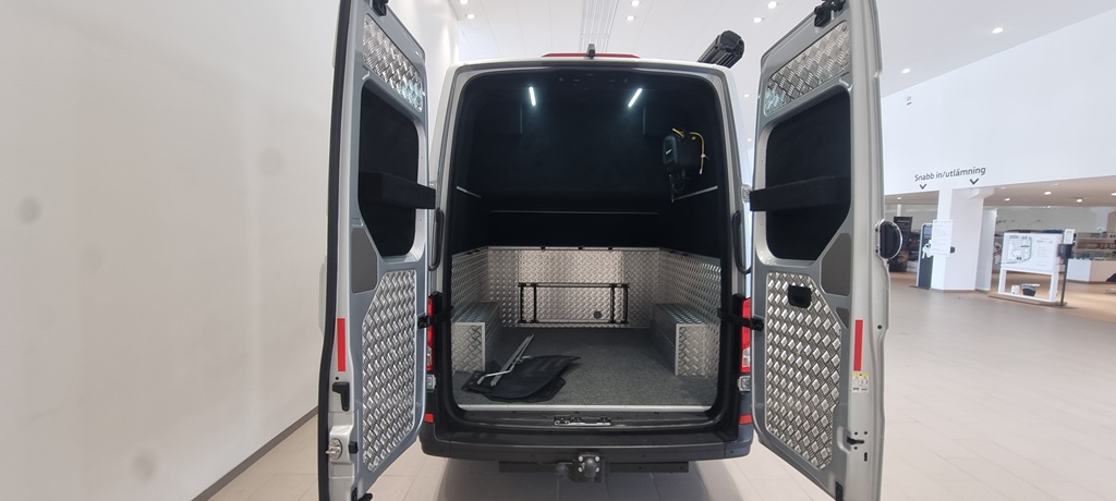 Volkswagen Crafter Kombi lång hjulbas PFN54U