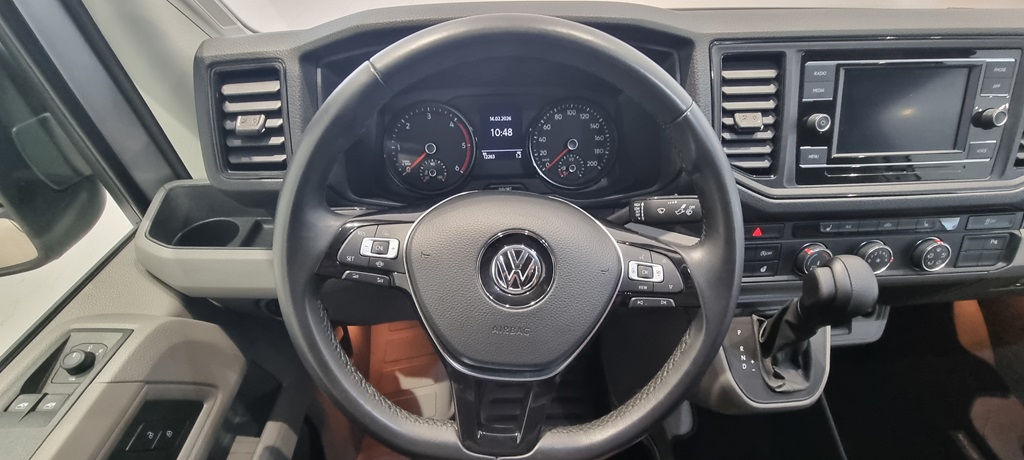 Volkswagen Crafter Kombi lång hjulbas PFN54U