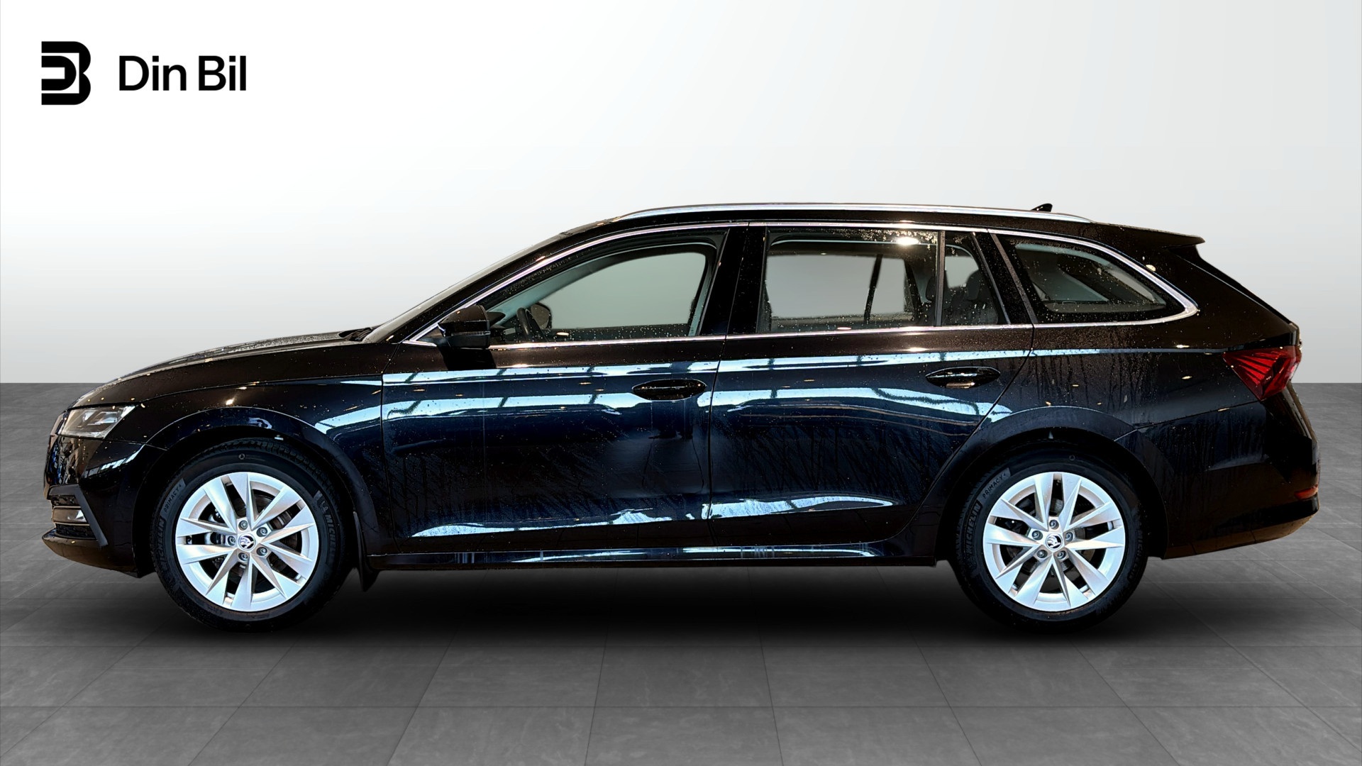 Skoda Octavia Combi PGO750