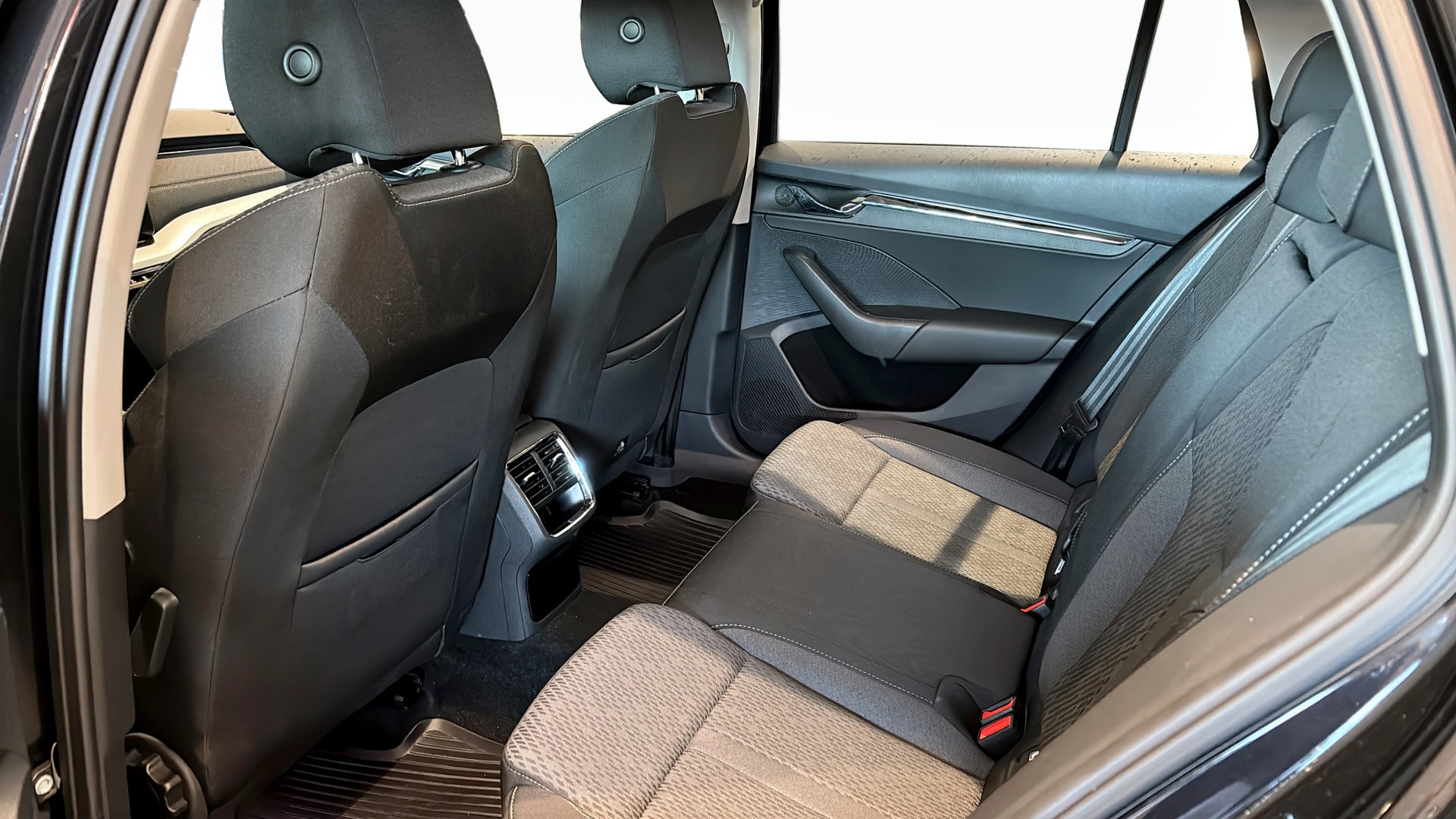 Skoda Octavia Combi PGO750