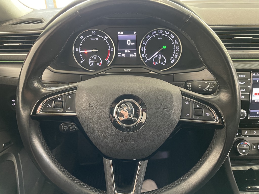 Skoda Superb Combi PGT209