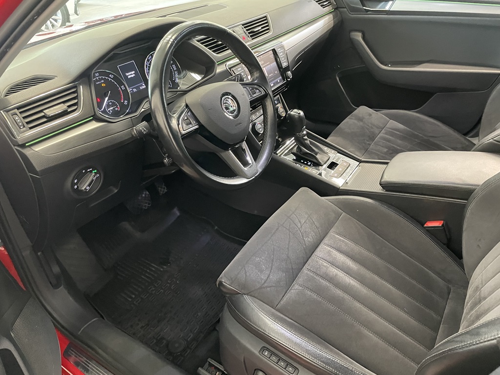 Skoda Superb Combi PGT209