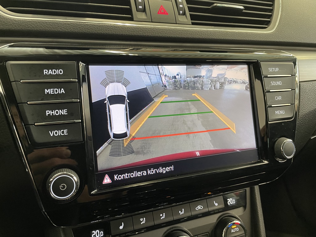 Skoda Superb Combi PGT209