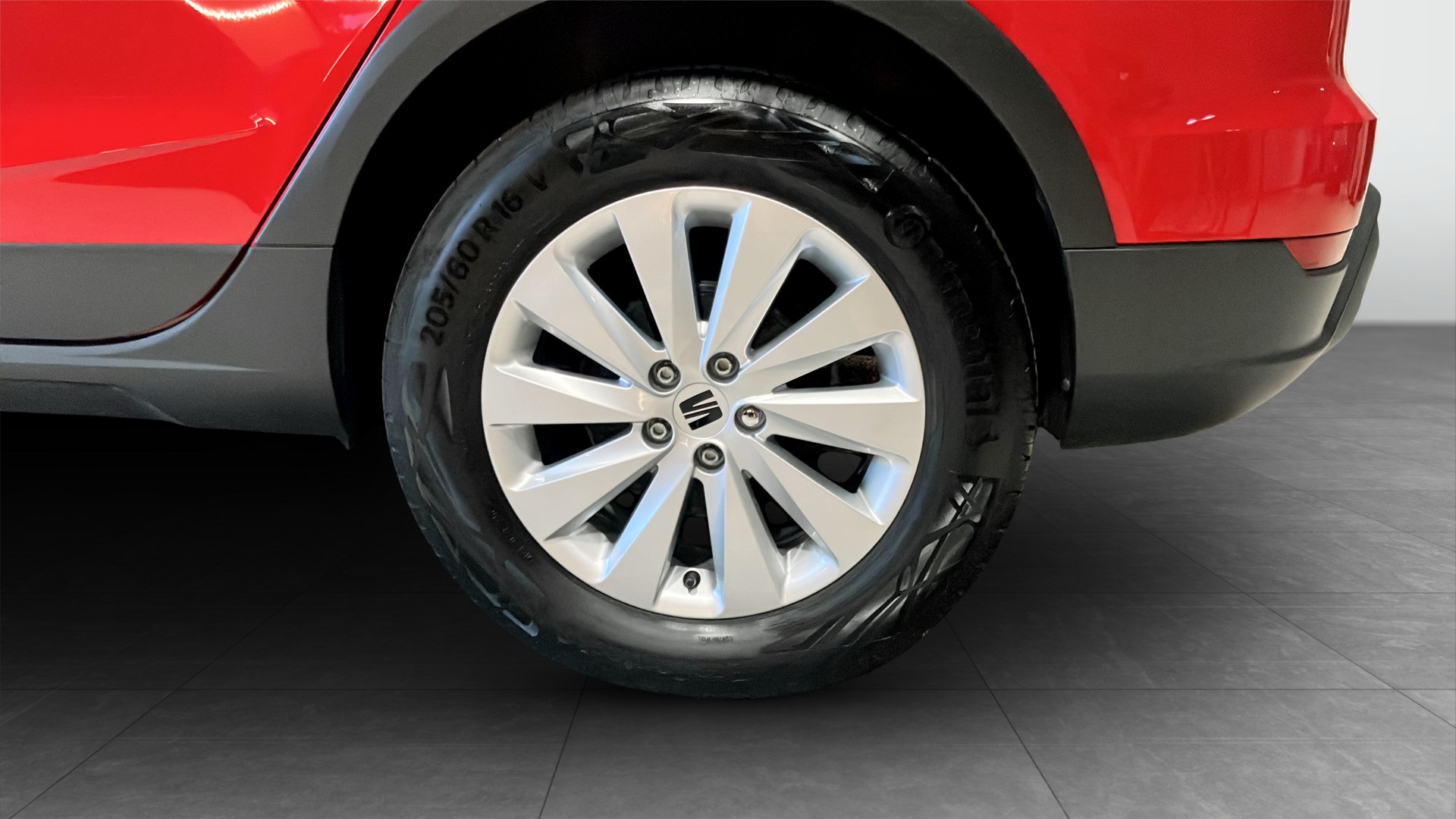 SEAT Arona PGX17N