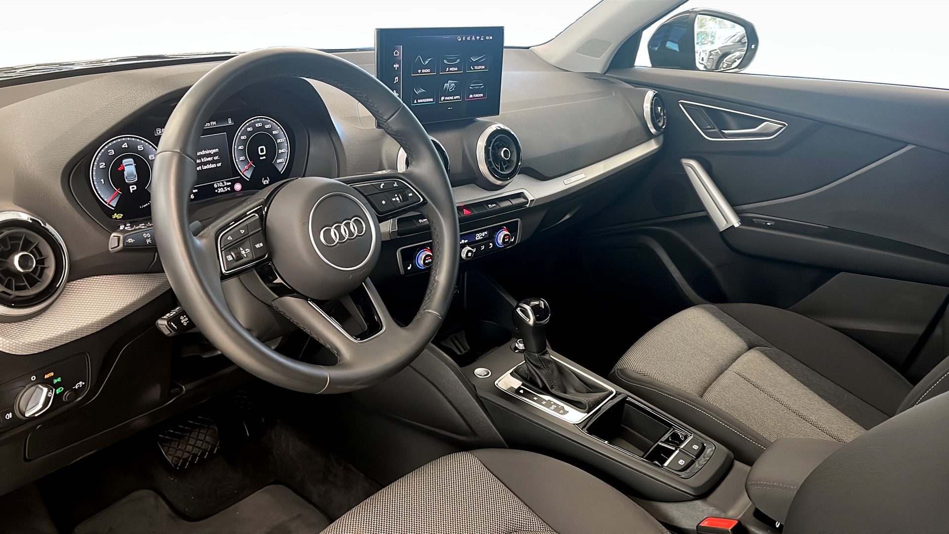 Audi Q2 PHM72D