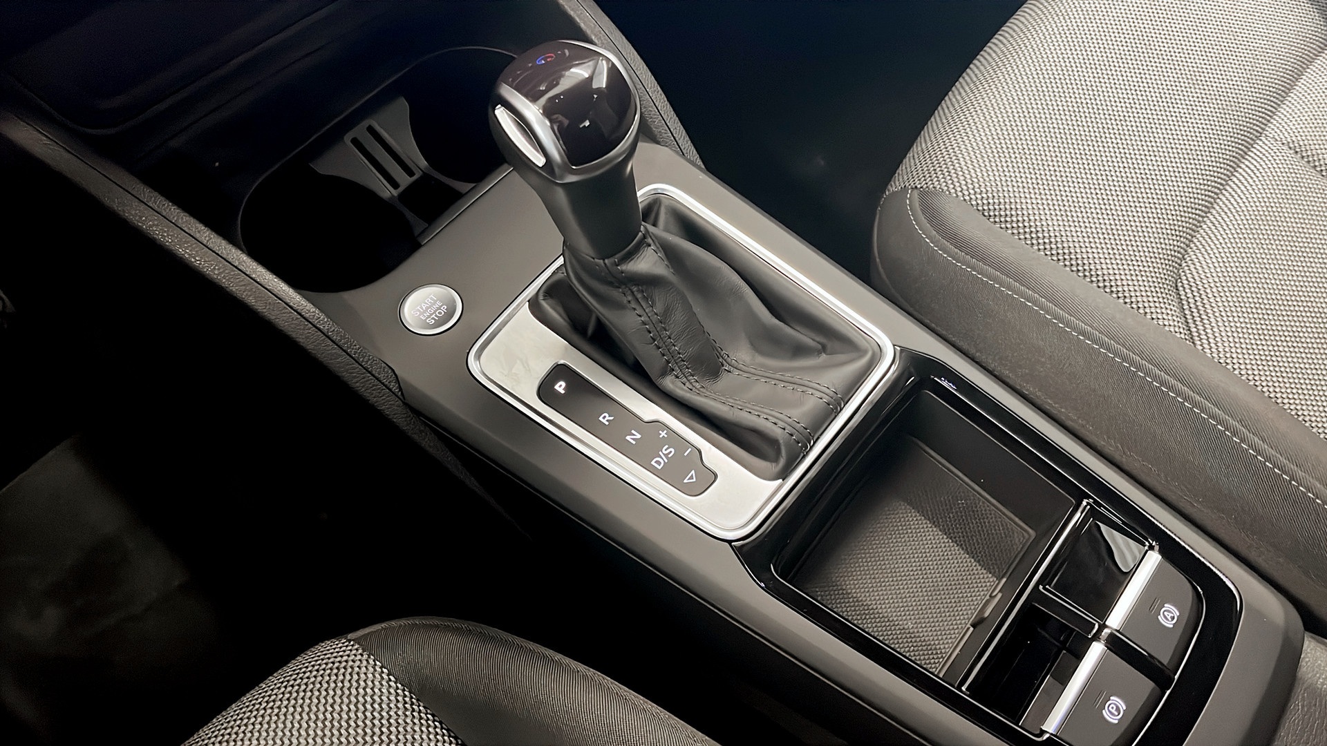 Audi Q2 PHM72D