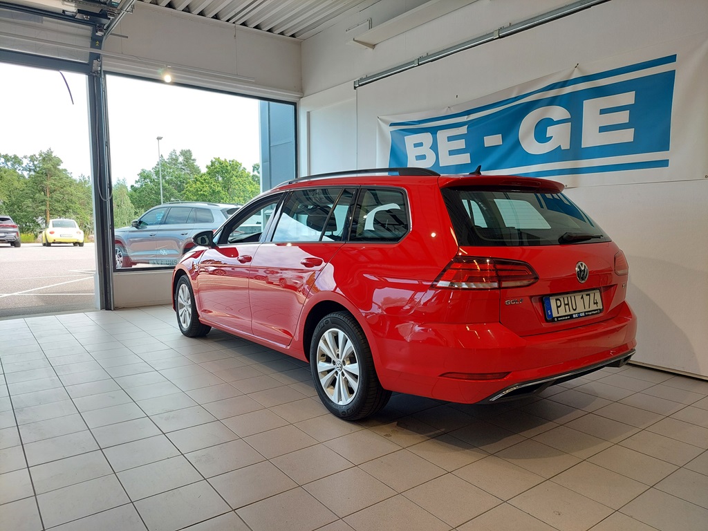 Volkswagen Golf Sportscombi PHU174