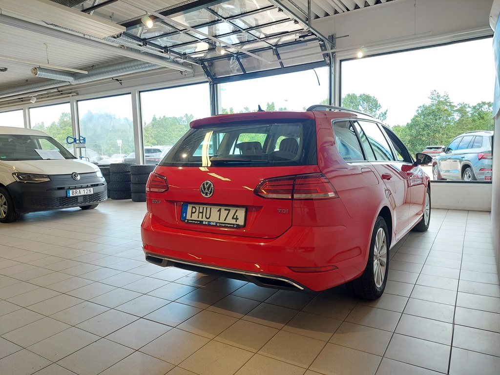 Volkswagen Golf Sportscombi PHU174