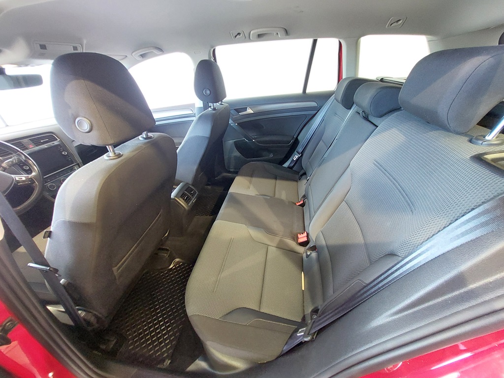 Volkswagen Golf Sportscombi PHU174