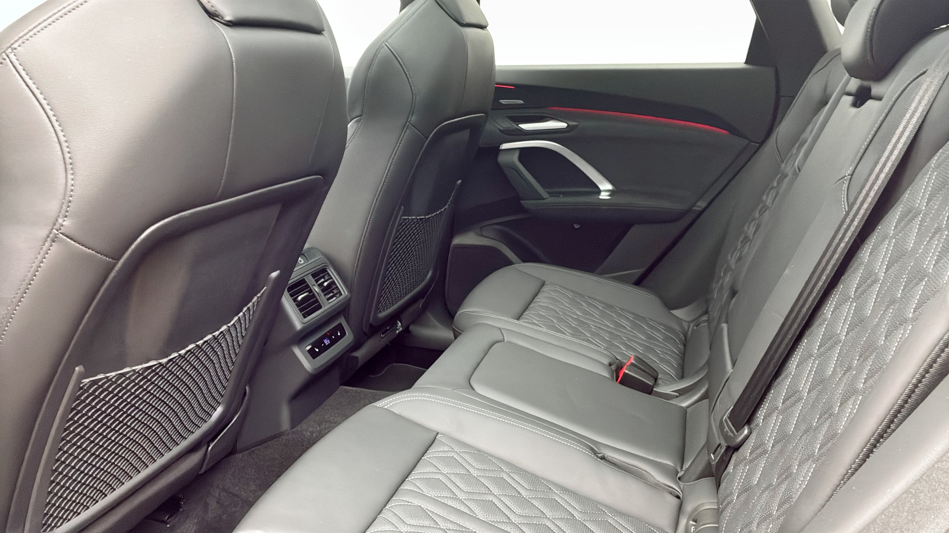 Audi Q5 PHX71F