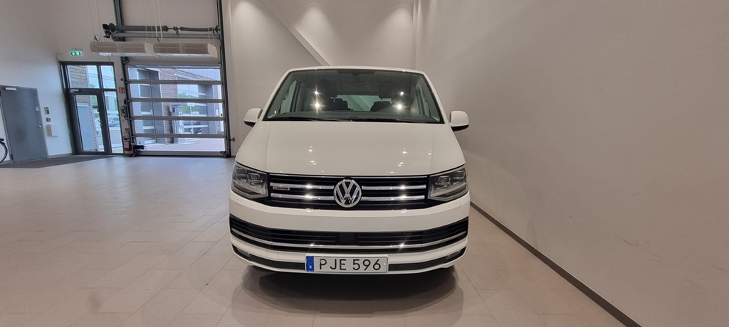 Volkswagen T6 Multivan PJE596