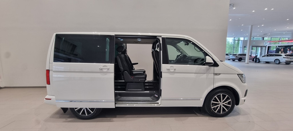 Volkswagen T6 Multivan PJE596