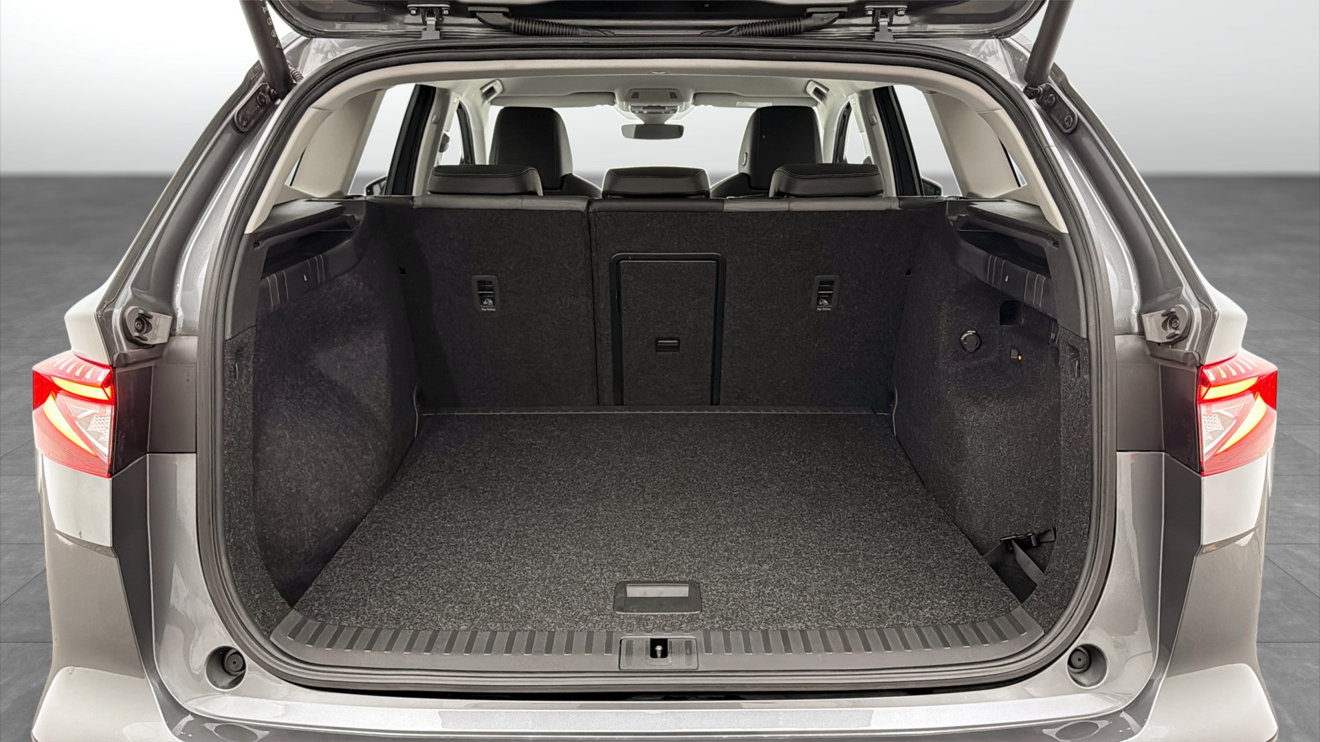 Skoda Enyaq PJH36N