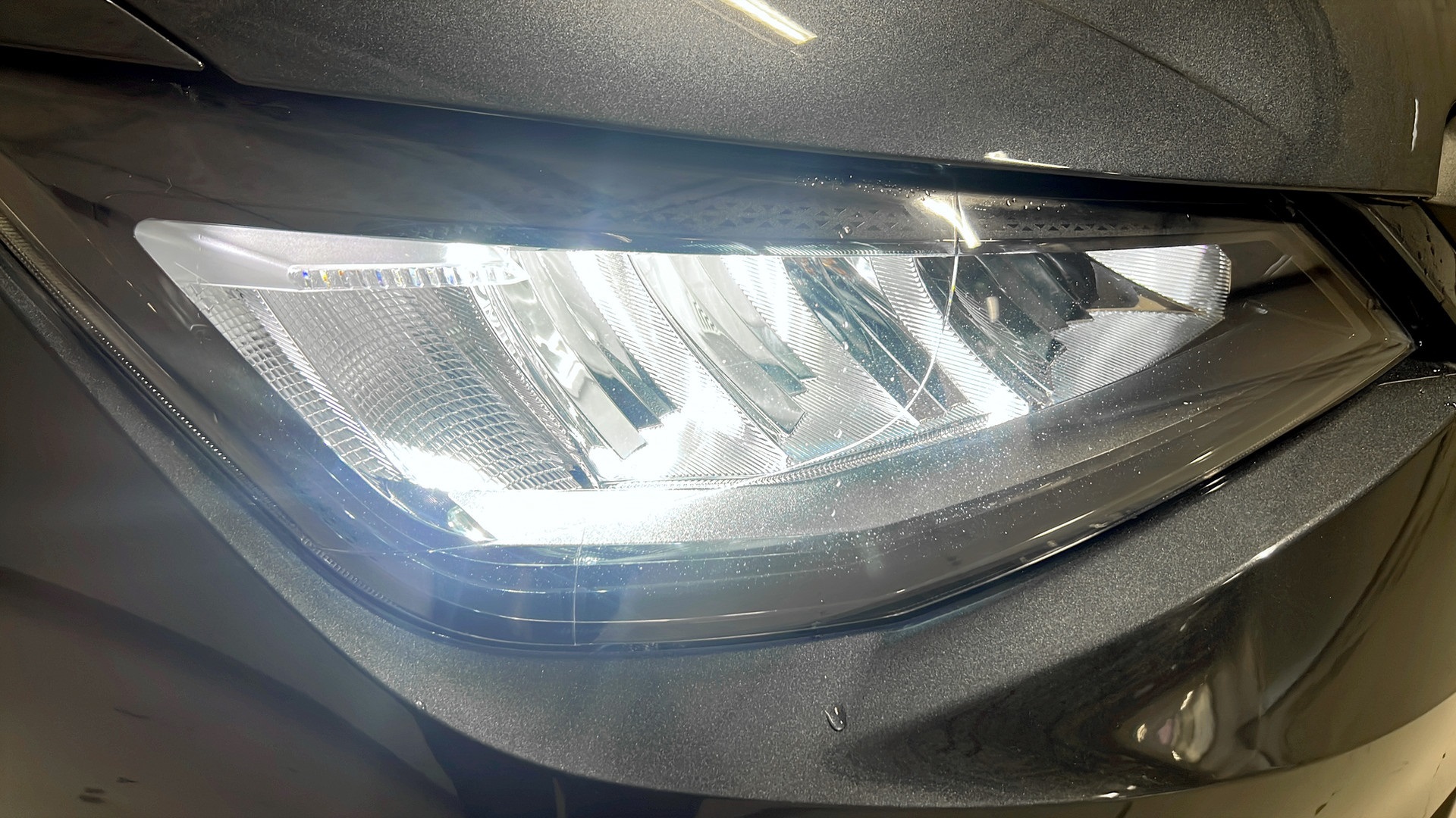 SEAT Arona PJJ56E