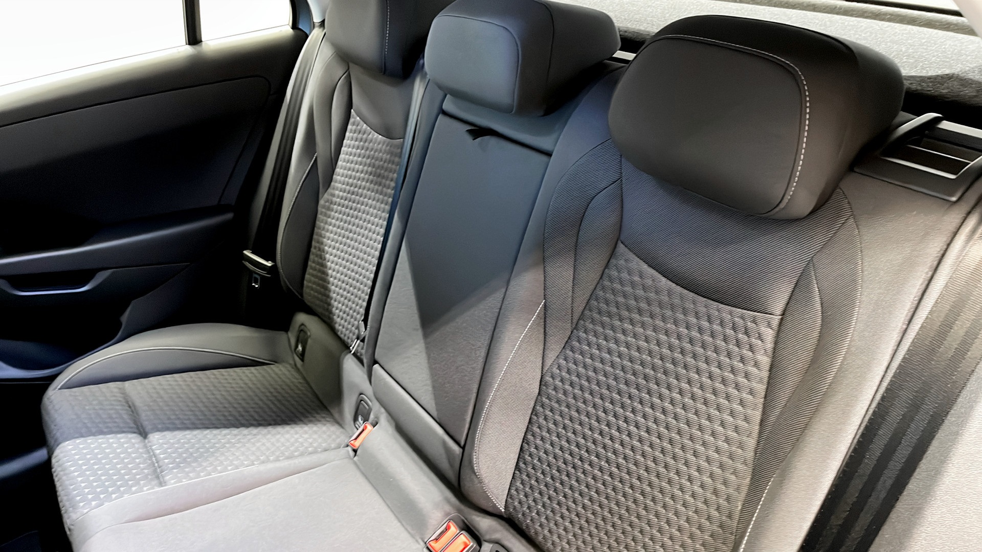 Volkswagen T-Roc PJL56H