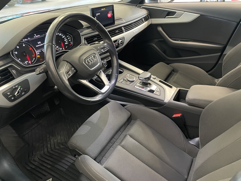 Audi A4 allroad quattro PJM001