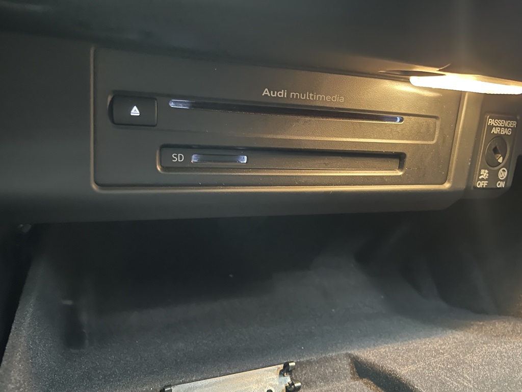 Audi A4 allroad quattro PJM001