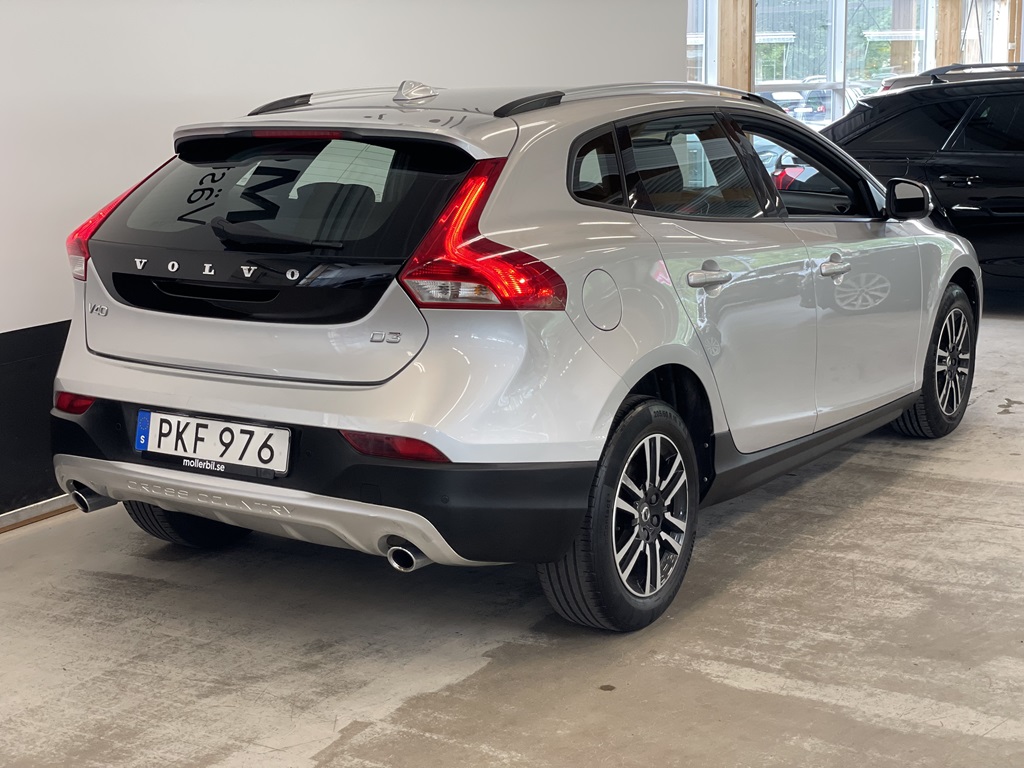 Volvo V40 PKF976