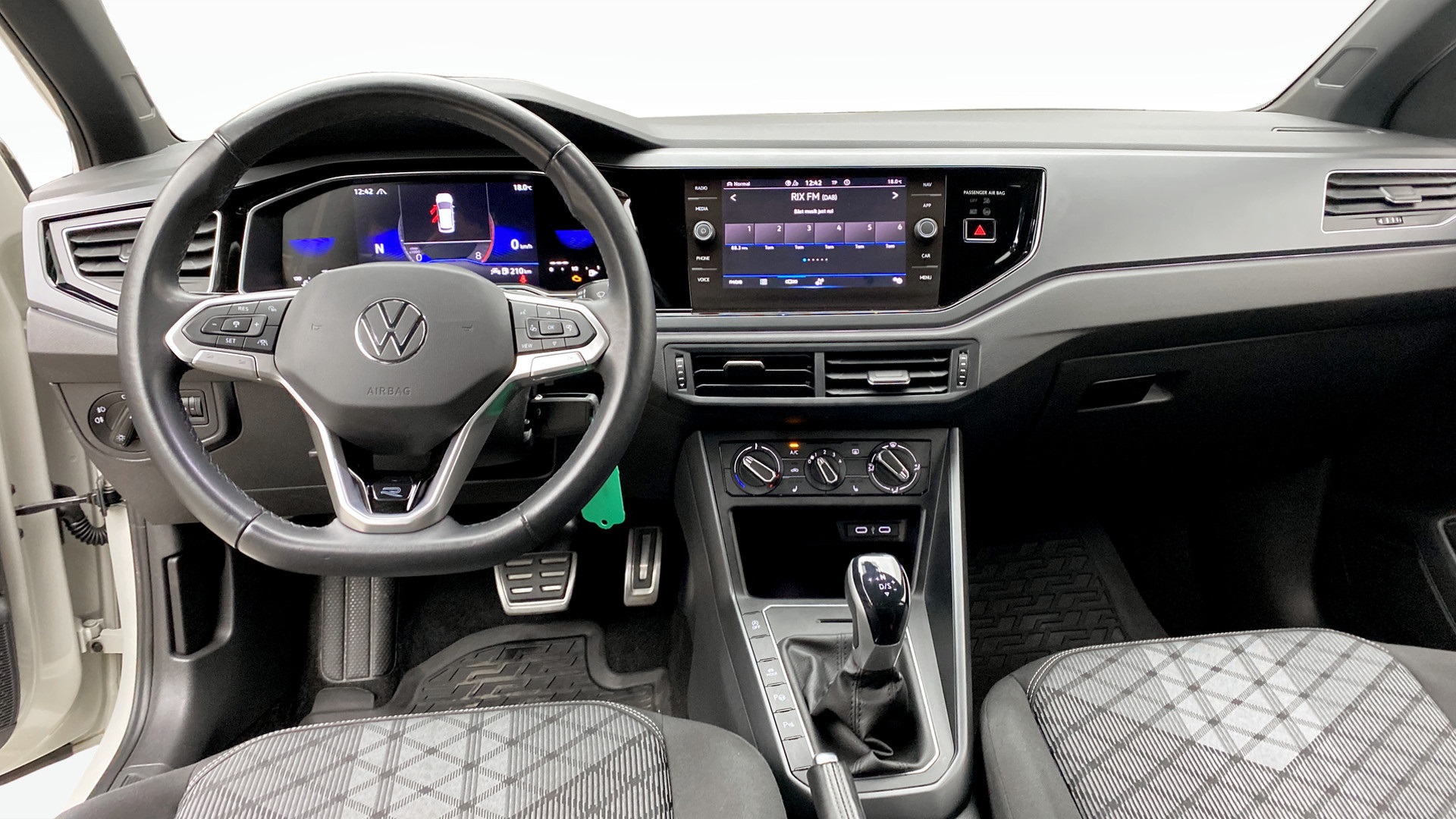 Volkswagen Taigo PKJ17E