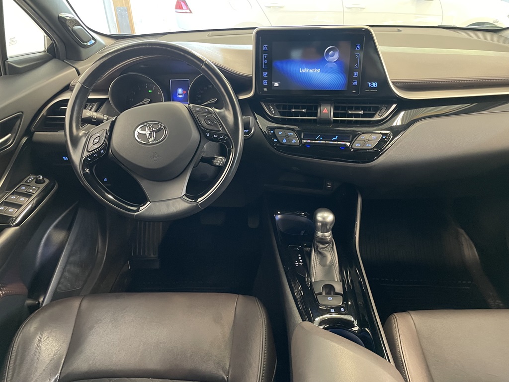 Toyota C-HR PKL057