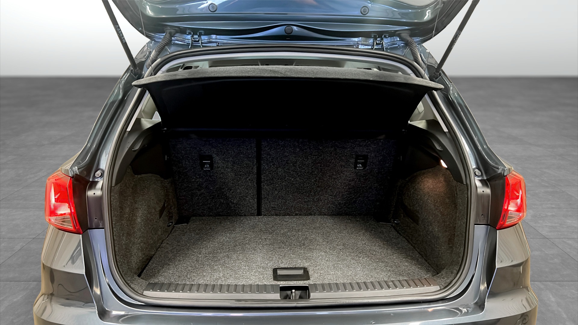 SEAT Arona PKL36L