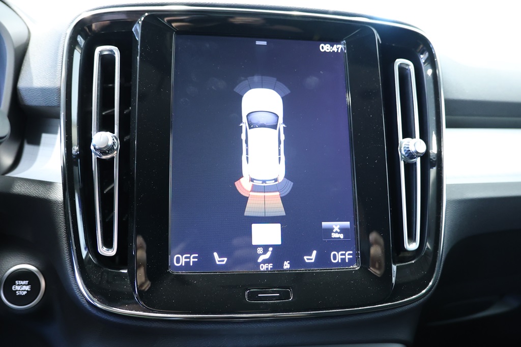Volvo XC40 PLL241