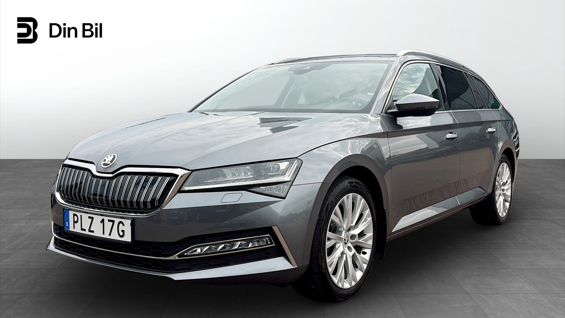 Skoda Superb Combi PLZ17G