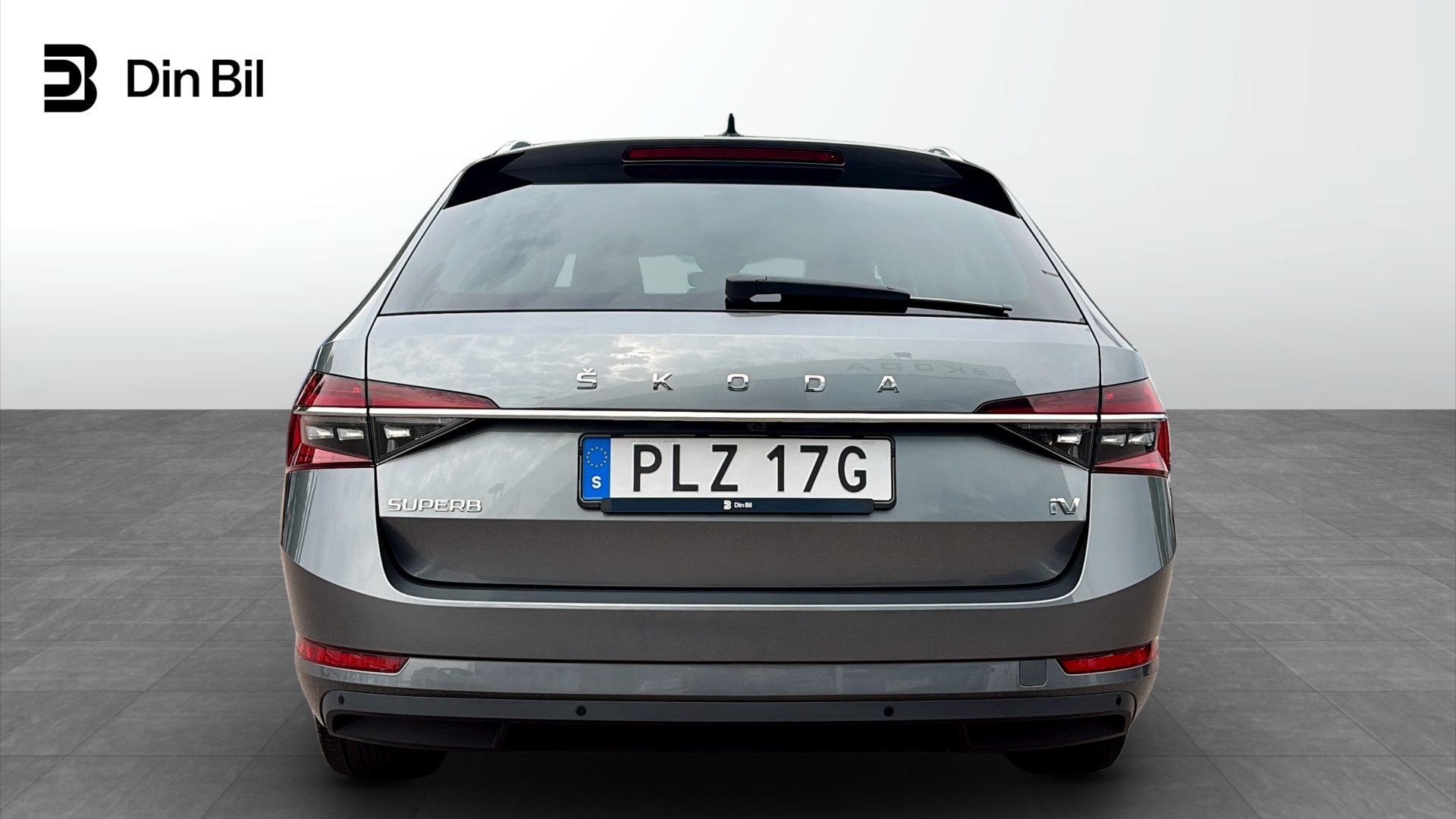 Skoda Superb Combi PLZ17G