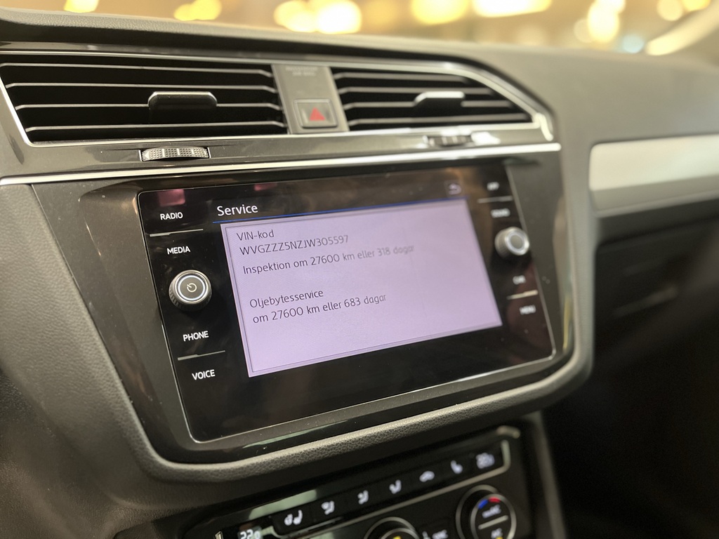 Volkswagen Tiguan PLZ895
