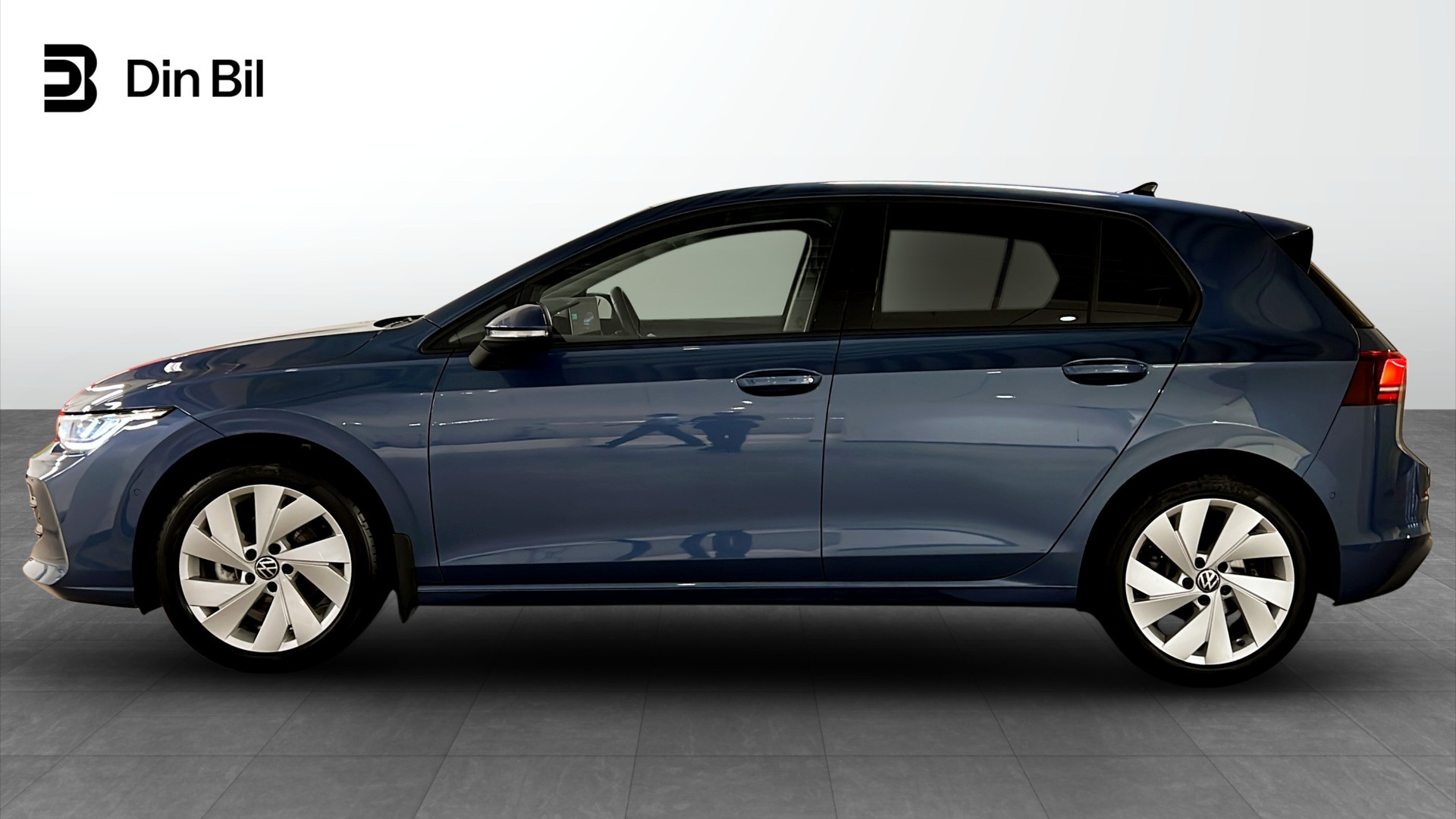Volkswagen Golf PMG34F
