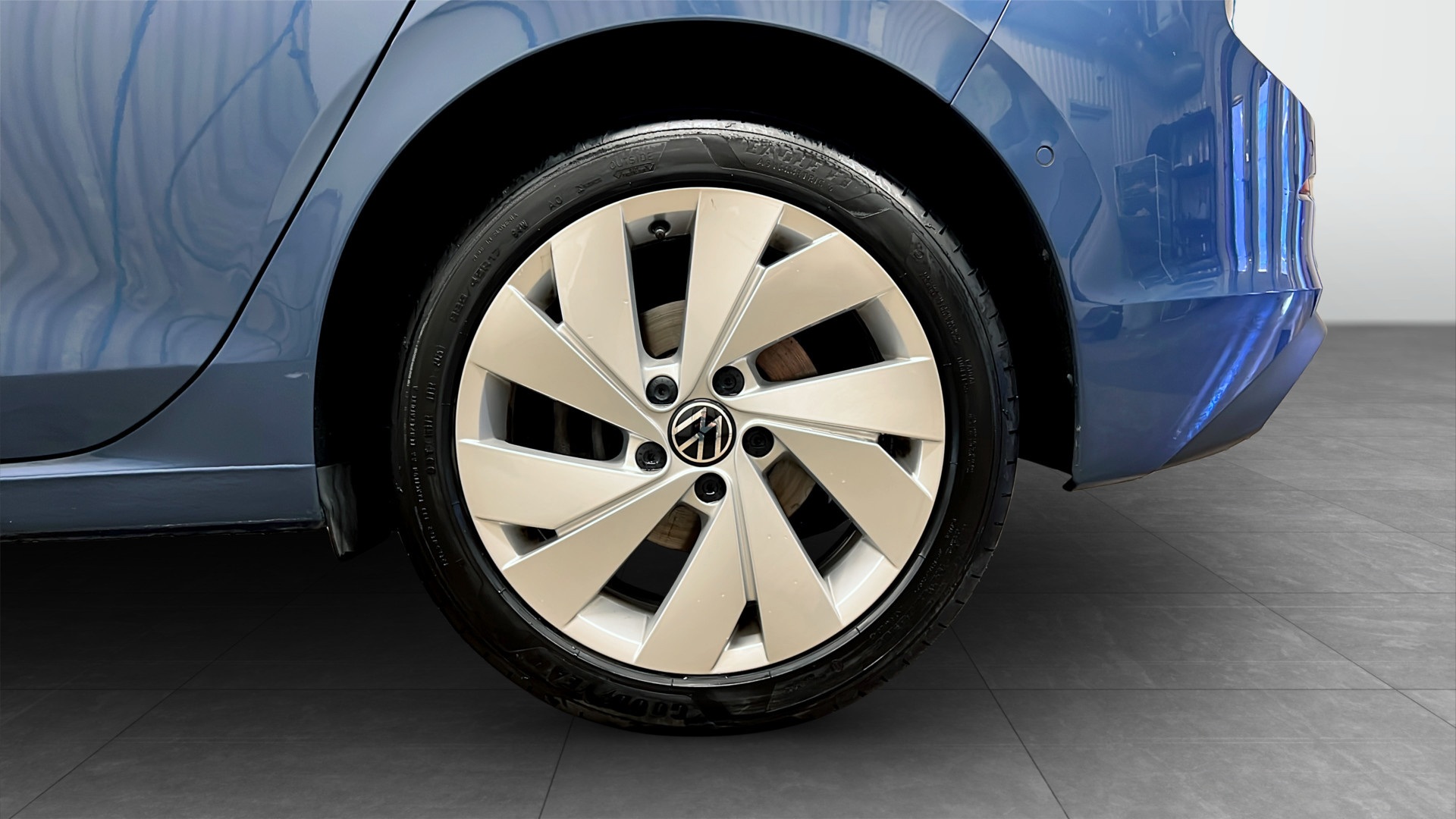 Volkswagen Golf PMG34F